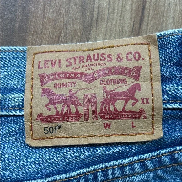 Levi's Distressed Blue Jean Shorts - Picture 4 of 5